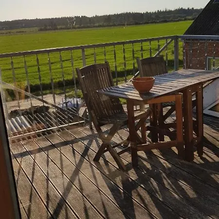 Hennebjerg Farm stay Stavso